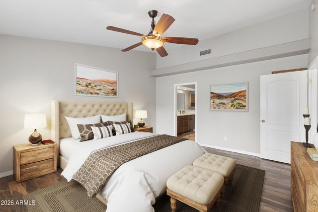 5830 E MCKELLIPS Road 70, Mesa, AZ 85215