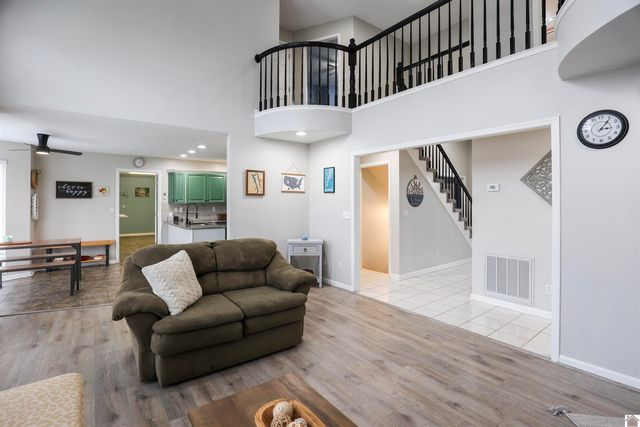 103 Summer Lane, Kuttawa, KY 42055