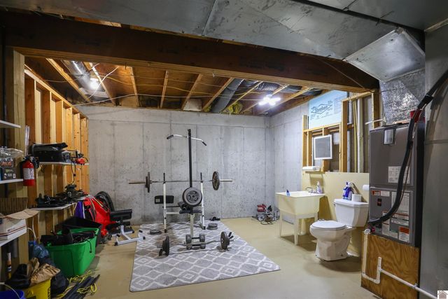 103 Summer Lane, Kuttawa, KY 42055