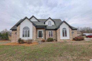 103 Summer Lane, Kuttawa, KY 42055