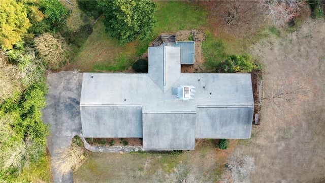 109 woodbine Terrace, Central, SC 29630