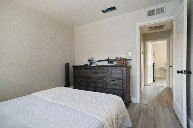 1403 E Griffith Way, Fresno, CA 93704