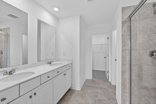 2827 Rosehall Way, Lawrenceville, GA 30044
