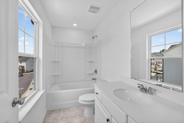 2827 Rosehall Way, Lawrenceville, GA 30044