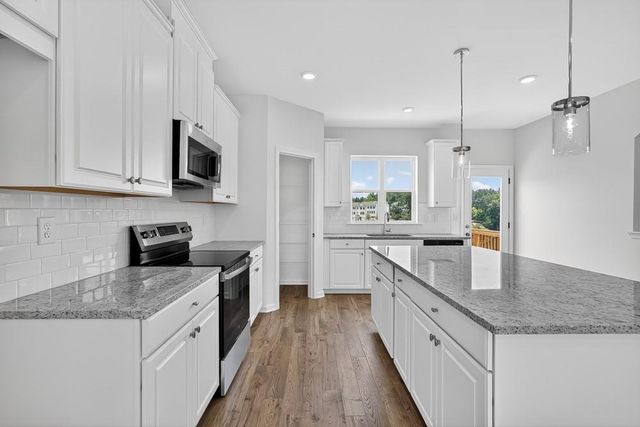 2827 Rosehall Way, Lawrenceville, GA 30044