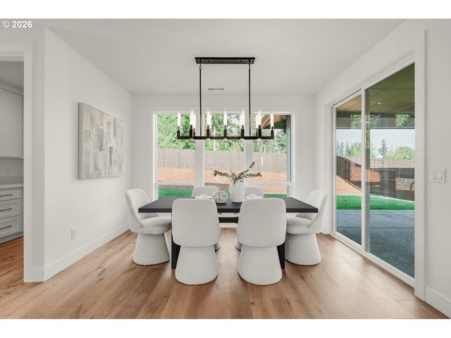 131 E 24TH Ave, La Center, WA 98629
