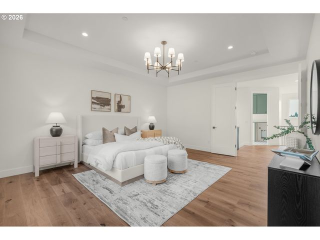 131 E 24TH Ave, La Center, WA 98629