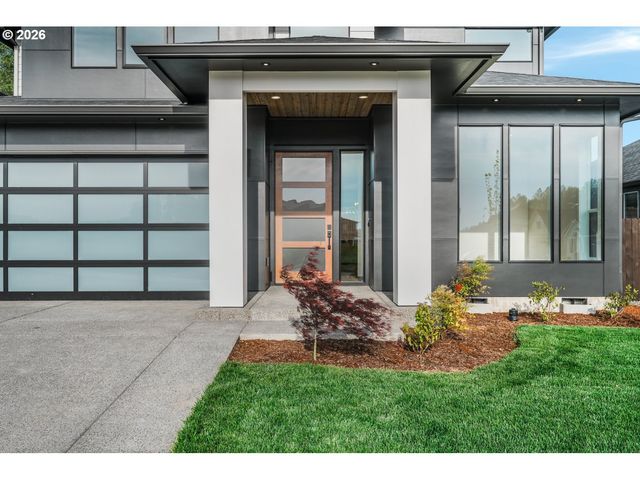 131 E 24TH Ave, La Center, WA 98629
