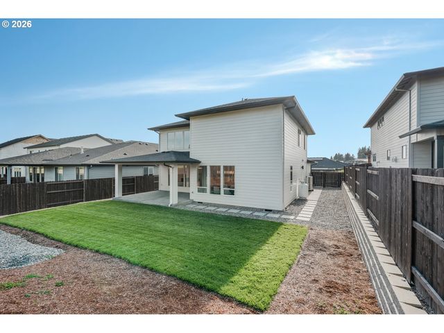 131 E 24TH Ave, La Center, WA 98629