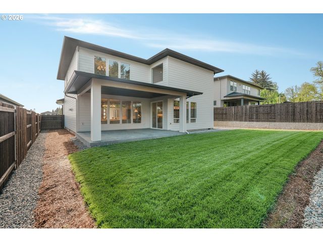 131 E 24TH Ave, La Center, WA 98629