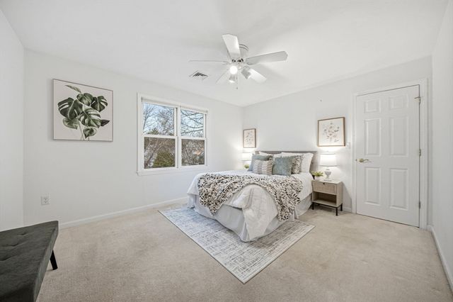 11 Little Tree Rd, Medway, MA 02053