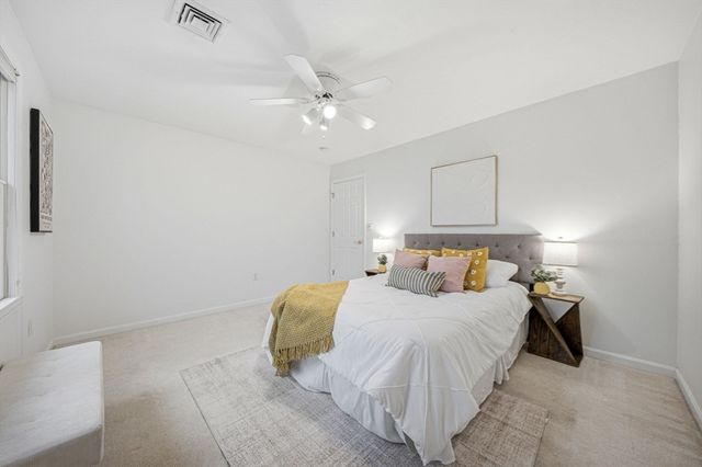 11 Little Tree Rd, Medway, MA 02053