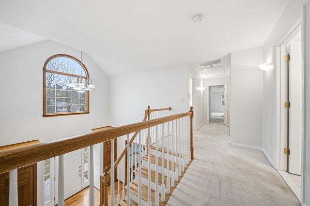 11 Little Tree Rd, Medway, MA 02053