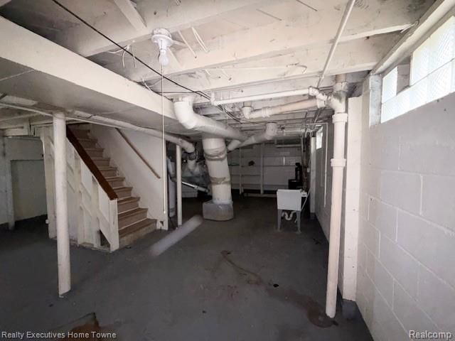 12906 Faust Avenue, Detroit, MI 48223