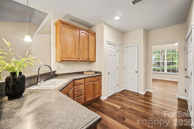 1116 Millbank Drive, Matthews, NC 28104