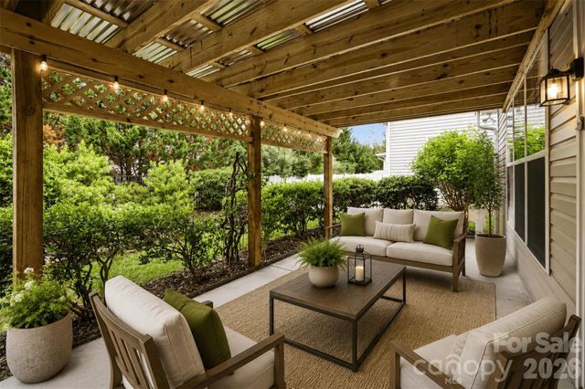1116 Millbank Drive, Matthews, NC 28104