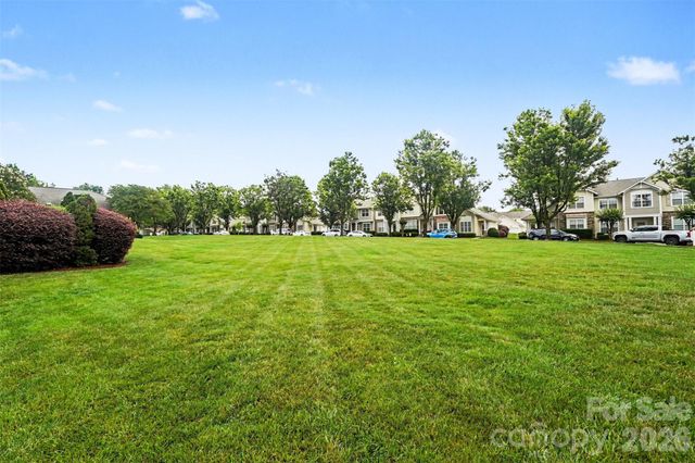 1116 Millbank Drive, Matthews, NC 28104