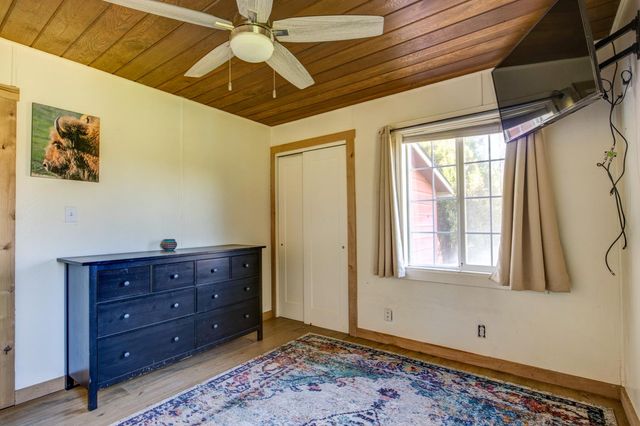 5700 Semor Dr, Shingle Springs, CA 95682