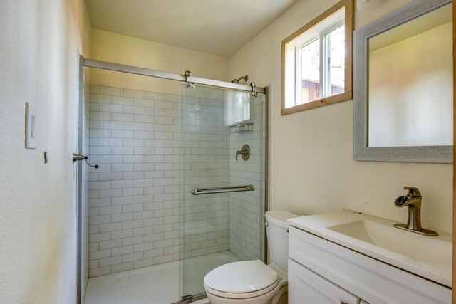 5700 Semor Dr, Shingle Springs, CA 95682