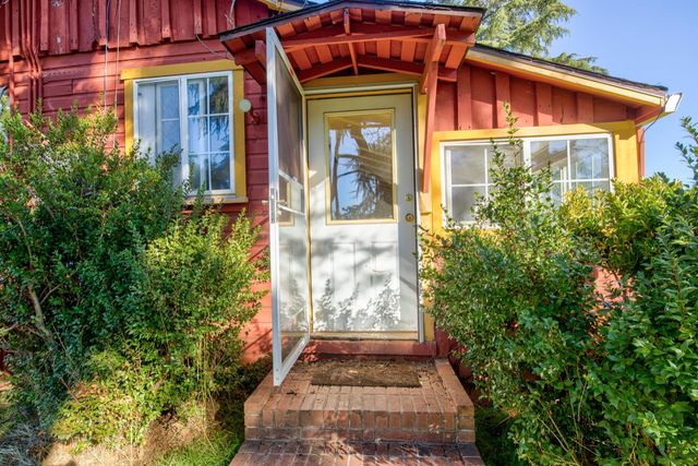 5700 Semor Dr, Shingle Springs, CA 95682