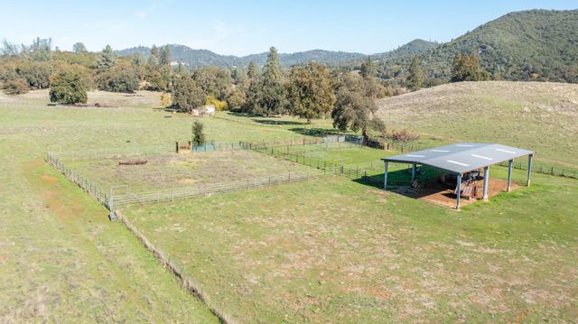 5700 Semor Dr, Shingle Springs, CA 95682