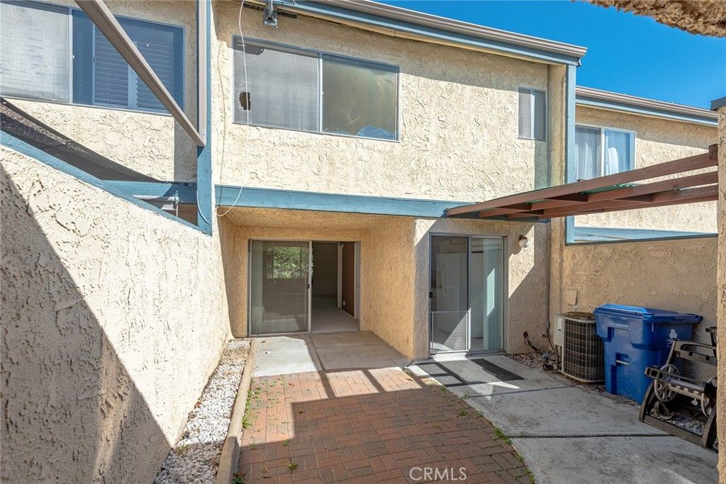 Image 23 of property listing at 16715 Vanowen, Van Nuys, CA 91406