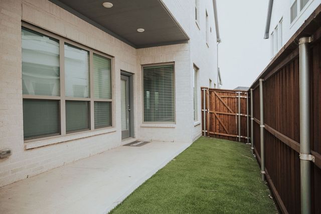 989 Sprangletop Street, Allen, TX 75013