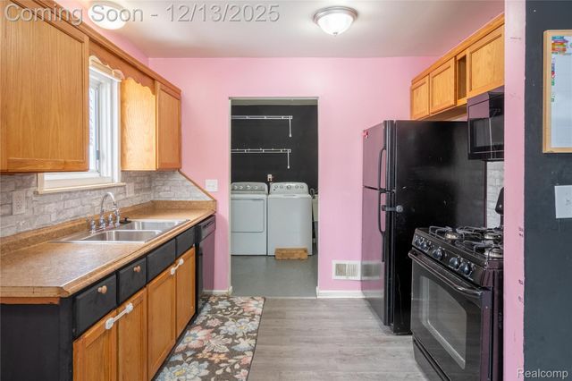 6144 Princess Street, Taylor, MI 48180