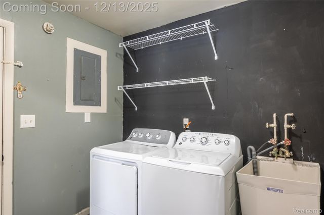 6144 Princess Street, Taylor, MI 48180