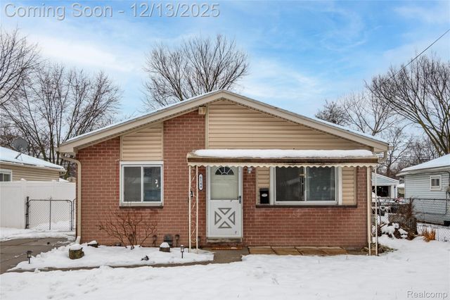 6144 Princess Street, Taylor, MI 48180