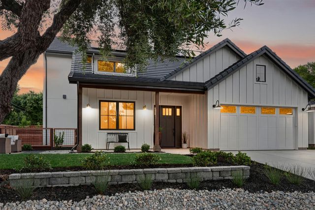 7815 Olive St, Fair Oaks, CA 95628