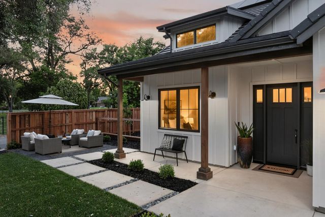 7815 Olive St, Fair Oaks, CA 95628