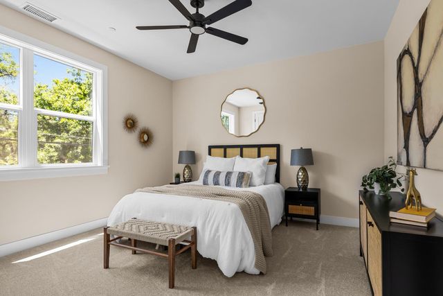 7815 Olive St, Fair Oaks, CA 95628