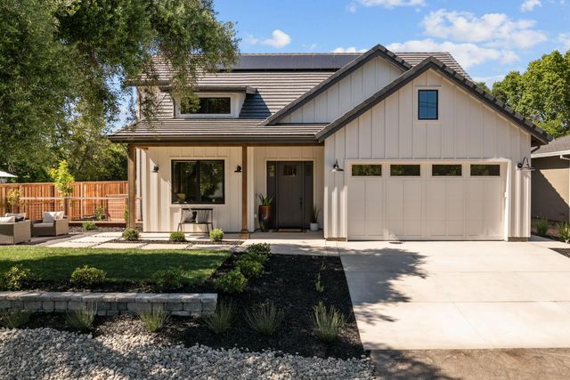 7815 Olive St, Fair Oaks, CA 95628