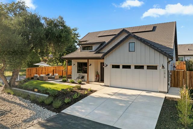 7815 Olive St, Fair Oaks, CA 95628