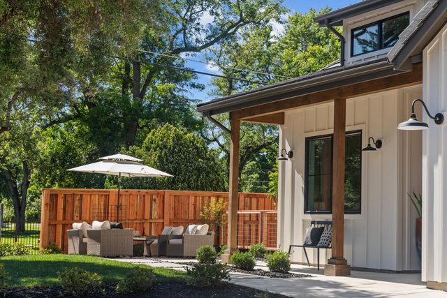 7815 Olive St, Fair Oaks, CA 95628