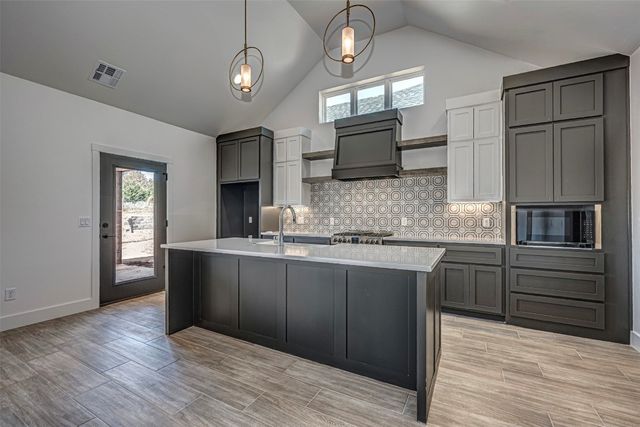 4125 Emery Drive, Edmond, OK 73034