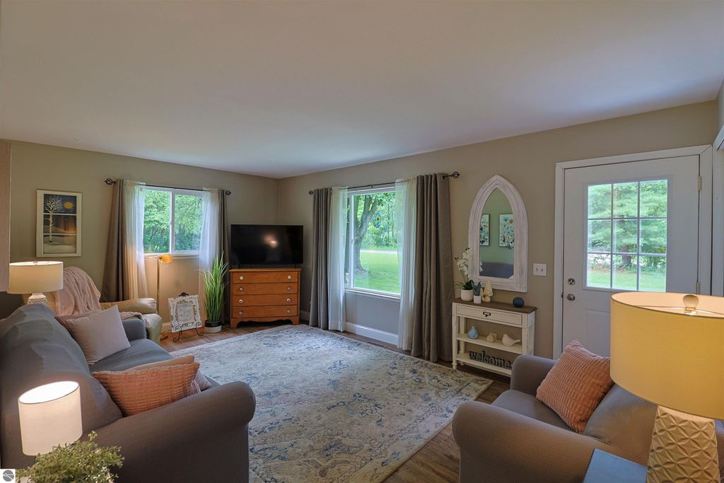 Image 11 of property listing at 5190 S Vandecar Road, Mt Pleasant, MI 48858