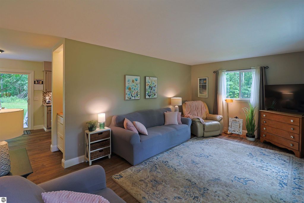 Image 12 of property listing at 5190 S Vandecar Road, Mt Pleasant, MI 48858