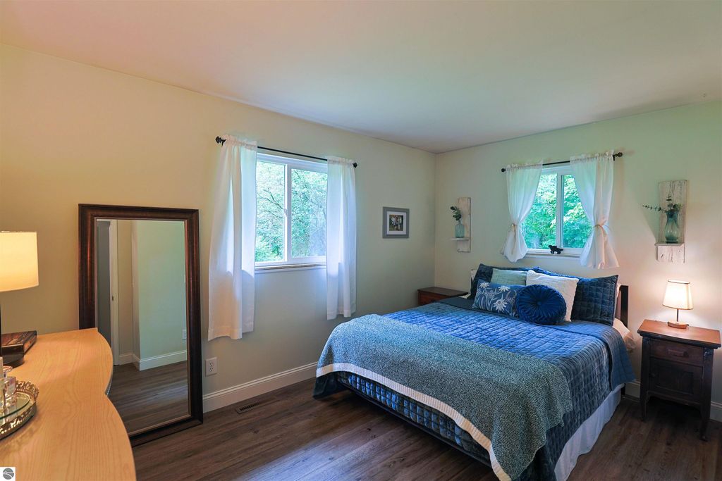 Image 13 of property listing at 5190 S Vandecar Road, Mt Pleasant, MI 48858