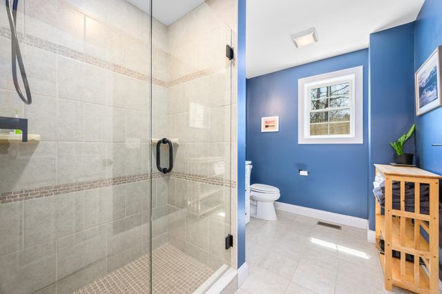 8 Lakeway Lane, Harwich, MA 02645