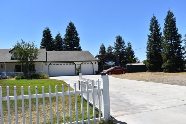 16398 Anaconda Road, Madera, CA 93636