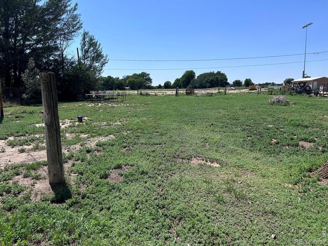 809 Warren Street, Weldona, CO 80653