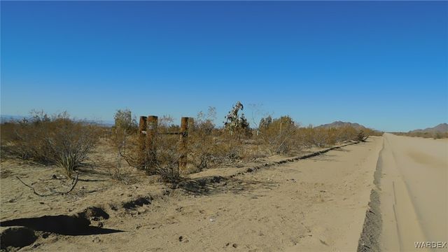 UNK E Bighorn Drive, Yucca, AZ 86438