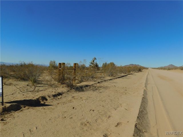 UNK E Bighorn Drive, Yucca, AZ 86438