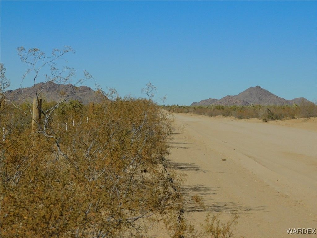 UNK E Bighorn Drive, Yucca, AZ 86438