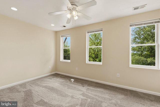 1226 OWEN PL NE, Washington, DC 20002