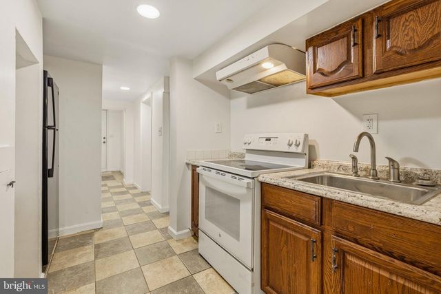 1226 OWEN PL NE, Washington, DC 20002