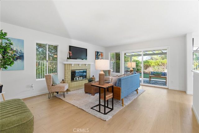 28360 Easton Lane, Saugus, CA 91350