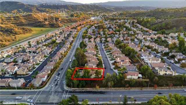 28360 Easton Lane, Saugus, CA 91350